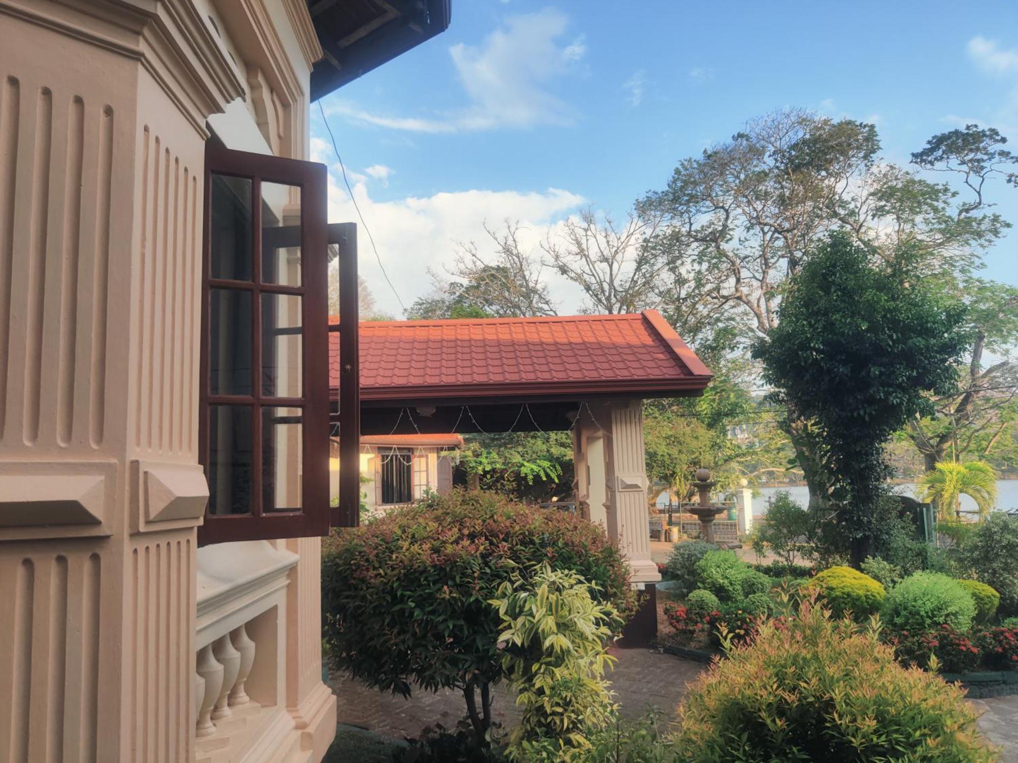 Grand Colonial Viveka Hotel Kurunegala Exterior photo